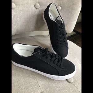 NWT Madewell Sidewalk low-top sneakers canvas